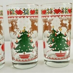 Vintage holiday CHD 1984 Christmas cups set of four